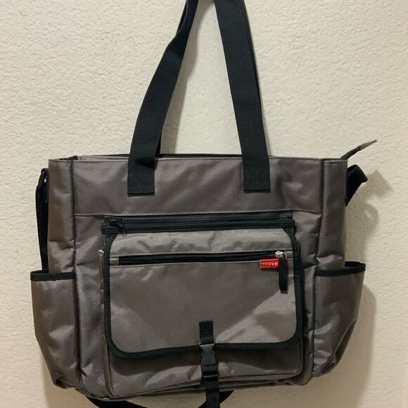 New Skip Hop Messenger Diaper Bag Signature Gray black - Picture 3 of 10